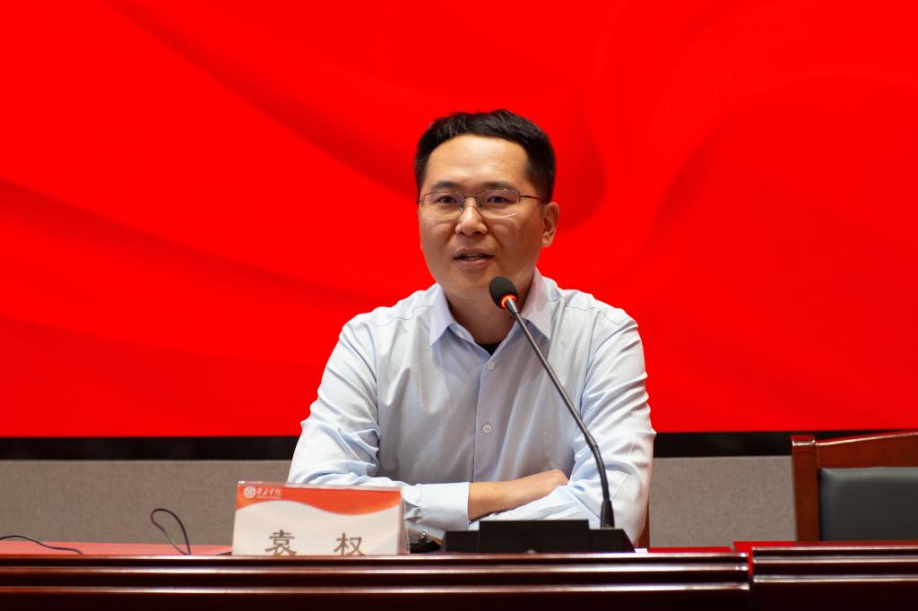 今年会jinnianhuicom首期“班墨大讲堂”开班暨“劳模工匠进校园”专题报告会06.jpg
